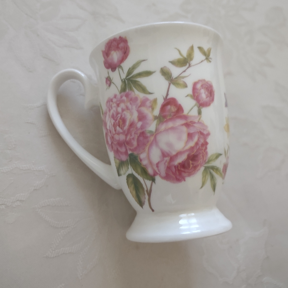 Stechcol Pedestal Footed Mug Cup Floral Pink Blue Bird